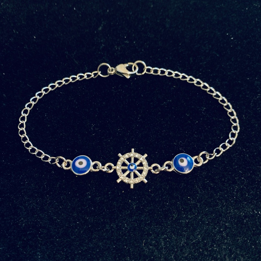 Rhinestone Nautical Ship’s Wheel w/Evil Eye bracelet or anklet - Picture 4 of 5